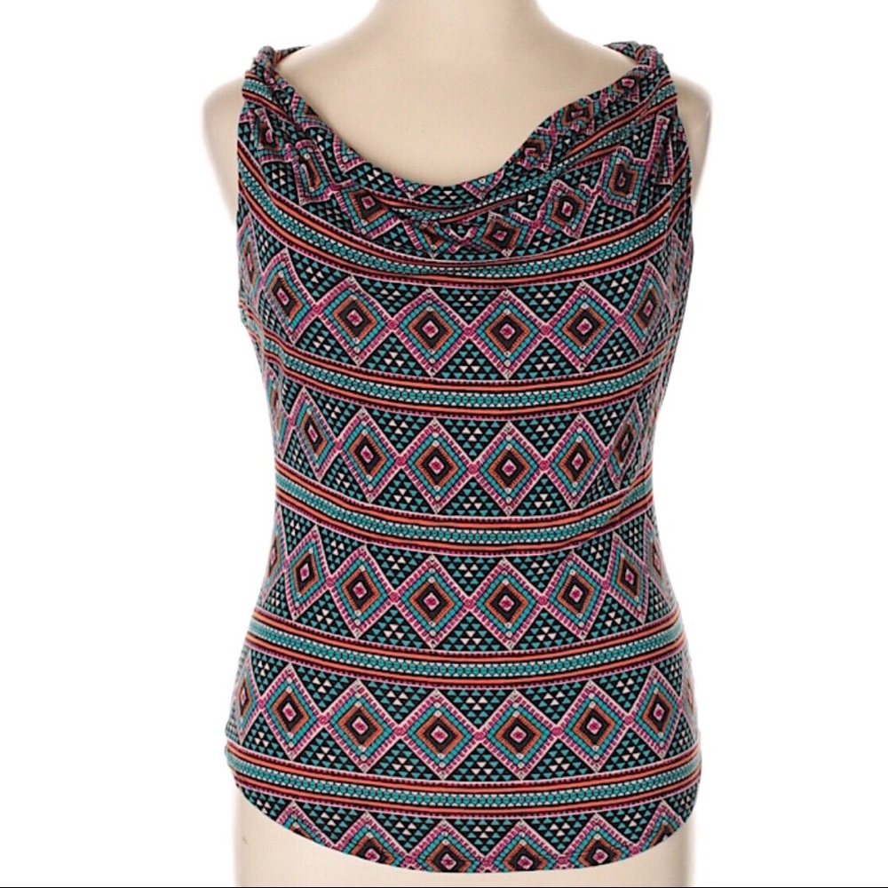 Sleeveless Draped Neck Geometric Print Top